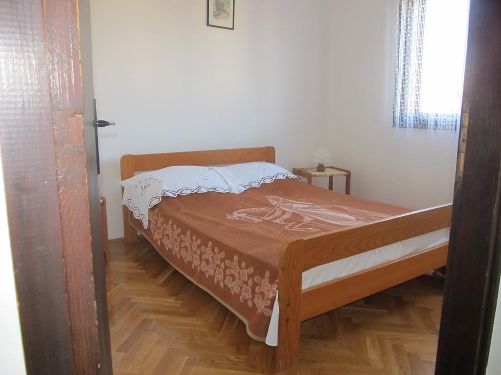 Apartment Razum Pula Extérieur photo
