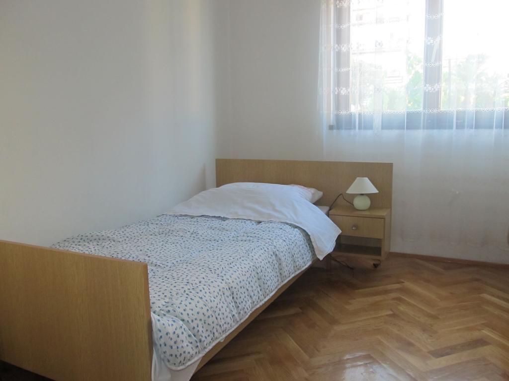 Apartment Razum Pula Extérieur photo